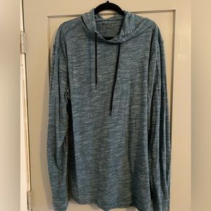 Longer sleeve hoodie blueish green color. Men’s lightweight hoodie